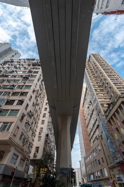 Hongkongön Hong Kong Dec 2018 Hongkong Highway Mellan Tät Bostadshus — Stockfoto