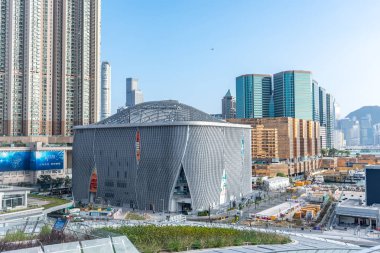 Hong Kong, 4 Eylül 2018: Xiqu Merkezi, xiqu veya Çin opera, dünya standartlarında sanat mekanı West Kowloon kültürel bölgesinde, Hong Kong görülür.