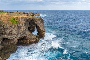 Okinawa'daki Manzamo Burnu