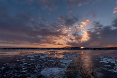Abashiri 'de buz sürüklenme