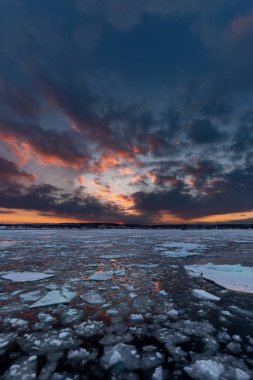 Abashiri 'de buz sürüklenme