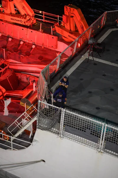 Uscgc Bertholf látogatás Hong Kong — Stock Fotó