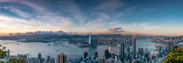 Hong Kong Victoria Harbour View, vue de dessus depuis le sommet — Photo