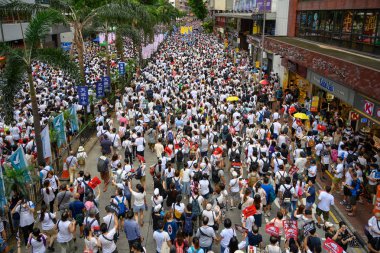 Hong Kong-9 Haziran 2019: Hong Kong 9 Haziran sokakta milyonlarca insan ile korumak.