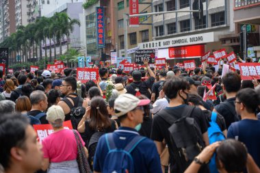 Hong Kong 16 Haziran iade tasarısına karşı protesto
