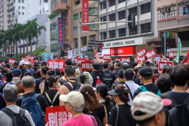 Hong Kong 16 Haziran iade tasarısına karşı protesto