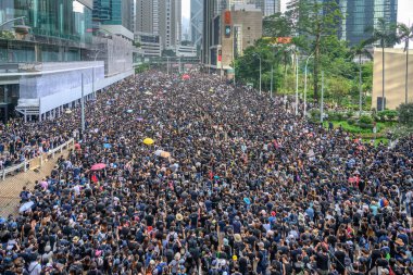 Hong Kong 16 Haziran iade tasarısına karşı protesto