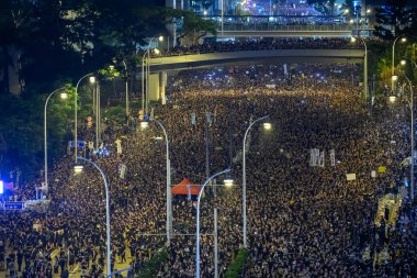 Hong Kong 16 Haziran iade tasarısına karşı protesto
