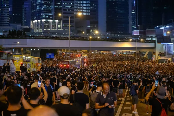 Hong Kong protesta el 16 de junio contra proyecto de ley de extradición — Foto de Stock