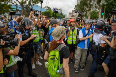 Hong Kong'da iade yasasına karşı protesto