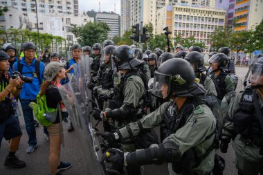 Hong Kong'da iade yasasına karşı protesto