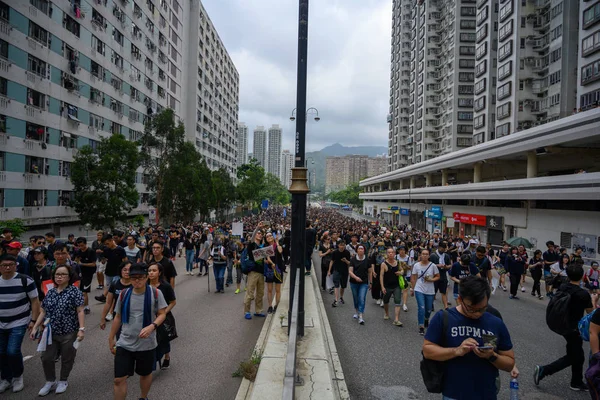 Protest in Hong Kong tegen uitleveringsrecht dat escaleert tot — Stockfoto