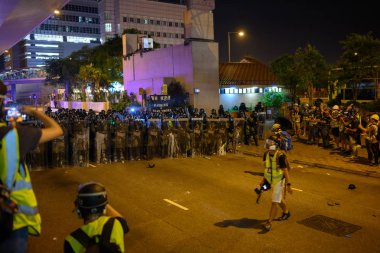 Hong Kong Adası'nda İade karşıtı yasa tasarısı protestosu
