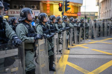 Hong Kong islan'da Hong Kong halkı iade karşıtı yasayı protesto etti