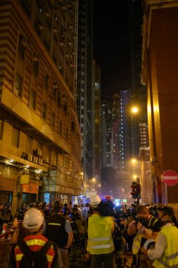 Hong Kong islan'da Hong Kong halkı iade karşıtı yasayı protesto etti