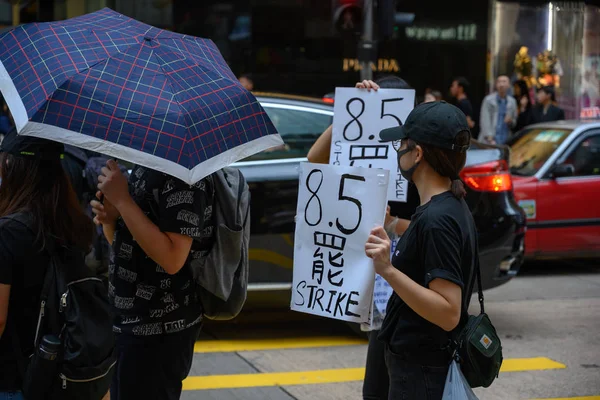 Hong Kong augusztus 3 tiltakozó, amely elutasította a rendőri erők. — Stock Fotó