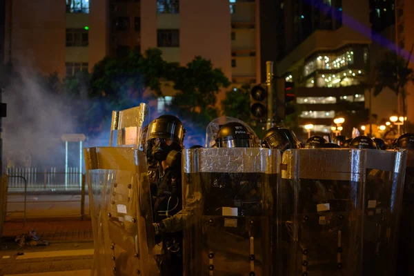 Hong Kong 3 augusti protest som avvisas av polisen Force. — Stockfoto