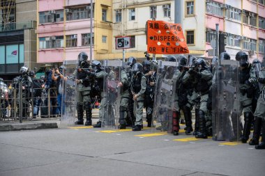 11 Ağustos Hong Kong flashmob tarzı Protesto İadesi L karşı