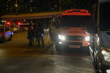 11 Ağustos Hong Kong flashmob tarzı Protesto İadesi L karşı