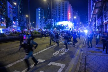  8 Eylül'de ABD Başkonsolosluğu'na toplu yürüyüş Ch'de başladı