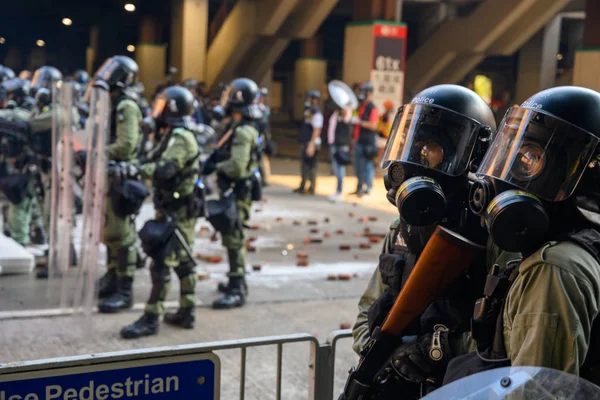 トゥエン・ムンでの反引渡法抗議、警察によって承認された — ストック写真