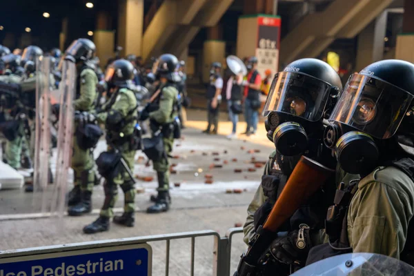 Anti-utlämning lag protest vid Tuen Mun, godkänd av polisen fo — Stockfoto