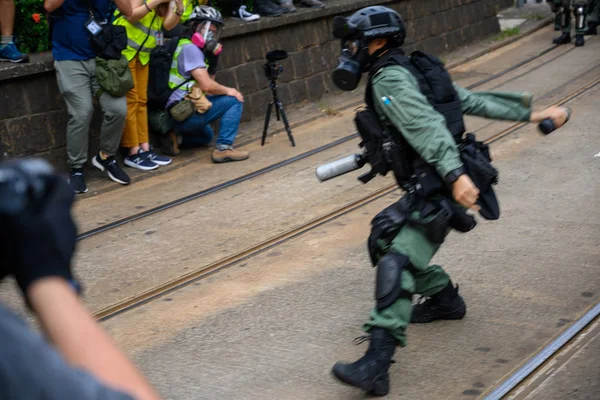 Protesta contra la ley de extradición en Hong Kong se convirtió en otra —  Fotos de Stock