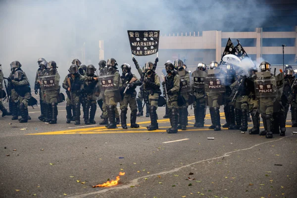 Protesta contra la ley de extradición en Hong Kong se convirtió en otra — Foto de Stock