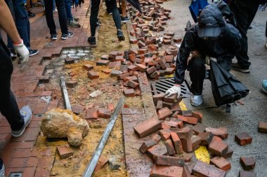 Hong Kong Adası 'nda acil durum karşıtı protesto gerçekleşti.