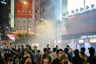 Hong Kong Adası 'nda acil durum karşıtı protesto gerçekleşti.