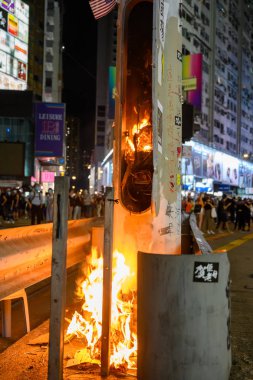Hong Kong Adası 'nda acil durum karşıtı protesto gerçekleşti.