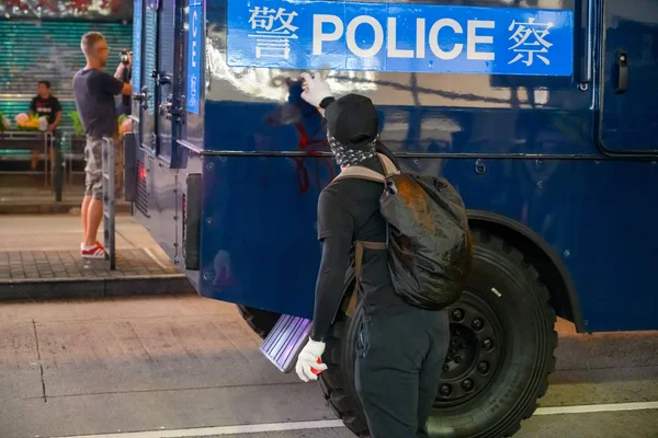 Η αστυνομία διέρρηξε μια ειρηνική συγκέντρωση κατά της αστυνομίας στο T — Φωτογραφία Αρχείου