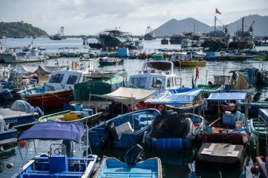 Hong Kong Cheung Chau adası, renkli balıkçı köyü.