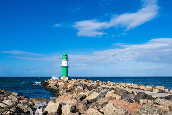 Almanya Nın Warnemuende Kentinde Baltık Denizi Kıyısındaki Köstebek — Stok fotoğraf