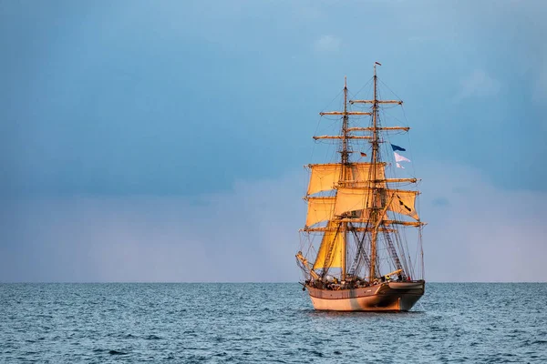 Windjammer Mar Báltico Warnemuende Alemania — Foto de Stock