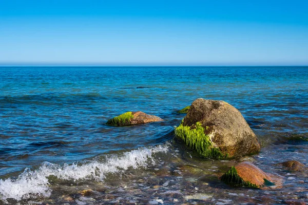 Stones on shore of the Baltic Sea — Stock Photo, Image