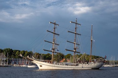 Rostock, Almanya 'daki Hanse Yelkenlisinde Rüzgâr Bozucu
