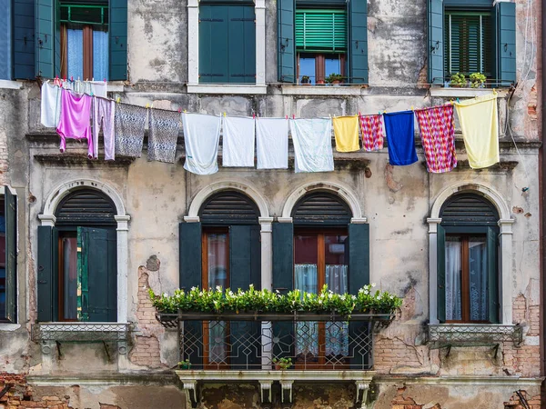 ヴェネツィア イタリアの歴史的建造物への眺め — ストック写真