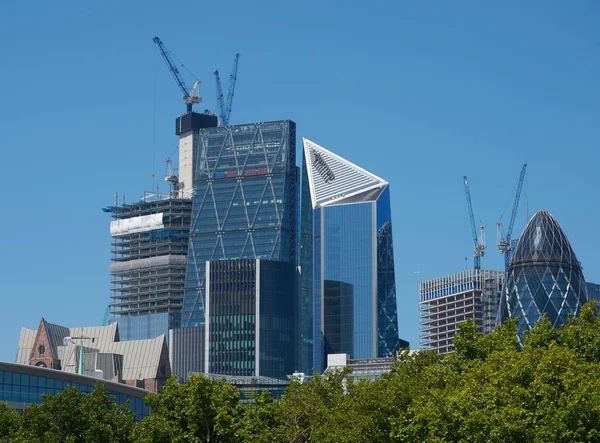 Vue des gratte-ciel du quartier central des affaires — Photo