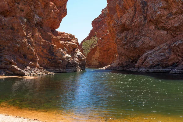 Ellery Creek Big Hole Cordilleras Macdonnell Territorio Del Norte Australia —  Fotos de Stock