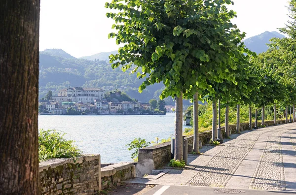 Letní Pohled Malý Krásný Ostrov San Guillio Jezeře Orta Itálii — Stock fotografie