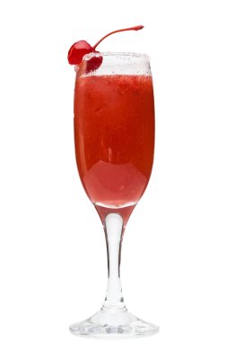 Beyaz bir arka plan üzerinde kokteyl serinletici