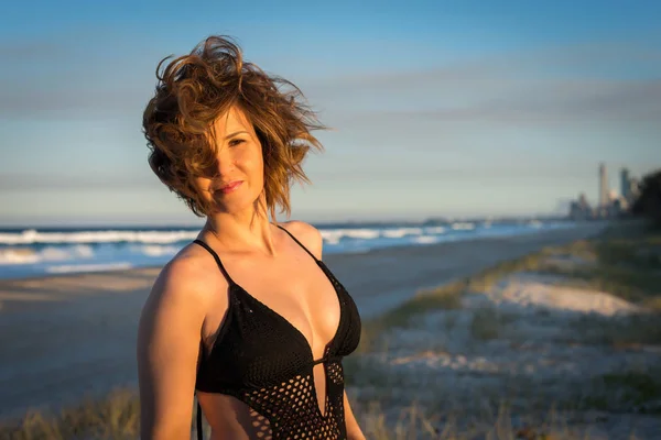 Hermosa Chica Posando Playa Gold Coast Australia Queensland — Foto de Stock