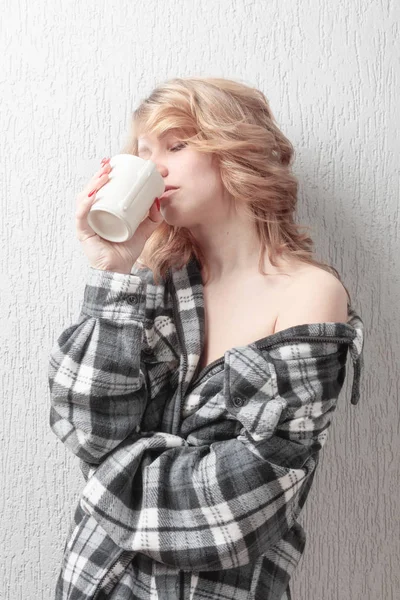 Young Pretty Curly Blonde Woman Shirt White Cup — Stock Photo, Image
