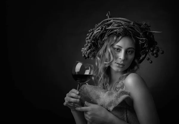 Beautiful Girl Long Wavy Hair Perfect Make Glass Red Wine — Stock Photo, Image