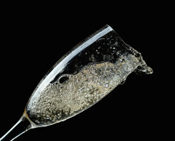 Glas För Stänk Champagne Isolerad Svart Bakgrund — Stockfoto