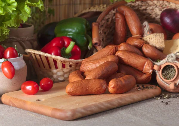 Bavarian Sausages Greens Vegetables Kitchen Table — Stock Photo, Image