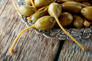 Turşu Kapari Karpuzu metal tabak .