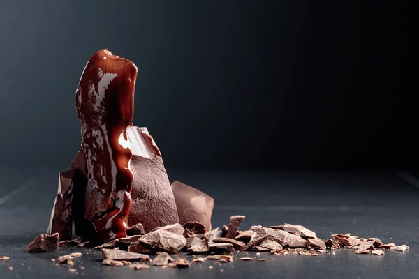 Sciogliere il cioccolato nero . — Foto Stock