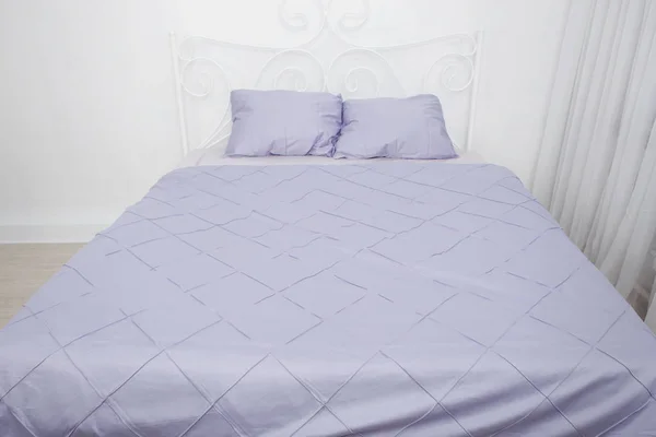 Ropa Cama Cama Hecha Con Almohadas — Foto de Stock